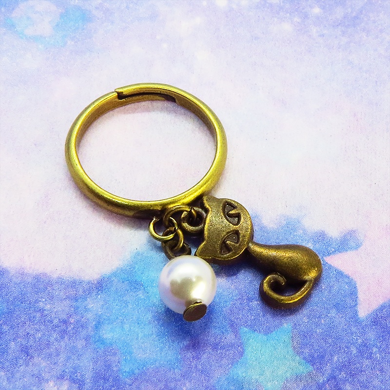 アンティークゴールド 猫とスワロフスキーパールの大人可愛いリング 指輪 フリーサイズ ピンキーリング