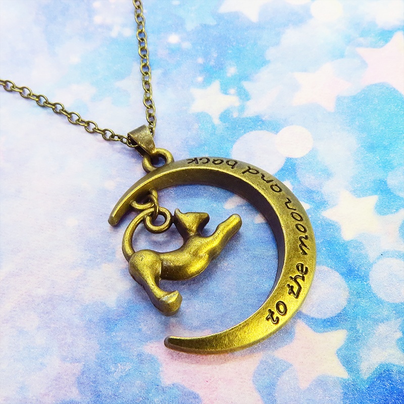 アンティークゴールド のび猫と三日月の大人可愛いペンダント・ネックレス 長さ調整可