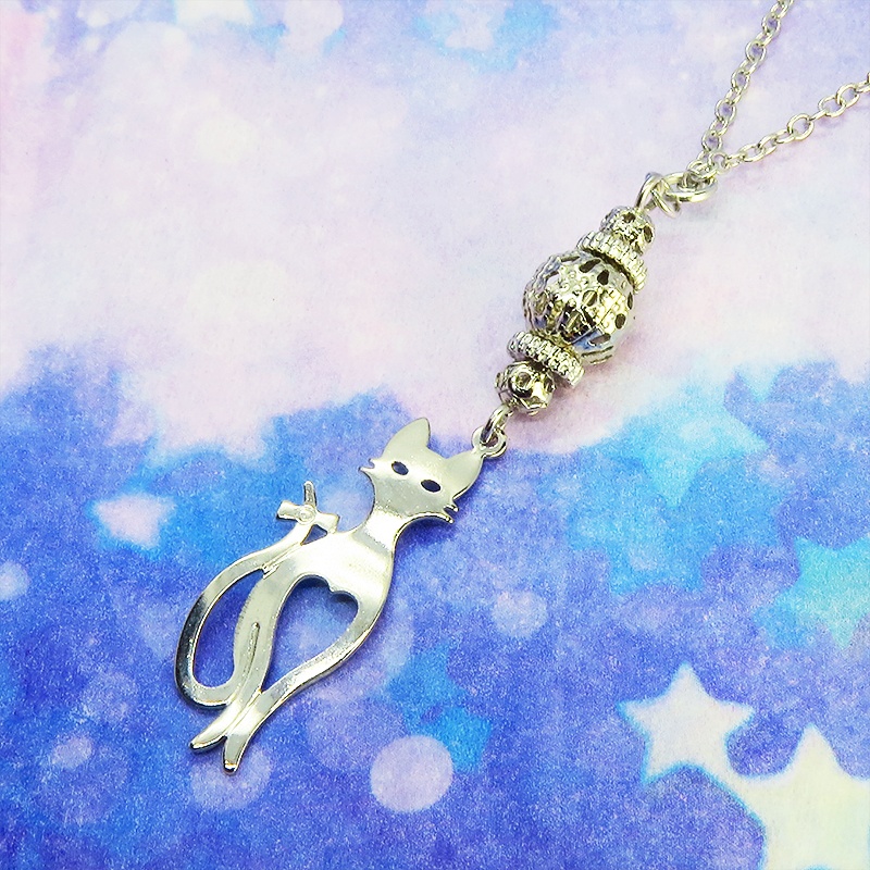 シルバーカラー スマートな猫シルエットモチーフと透かしメタルビーズのネックレス 長さ調整可 アジャスター可