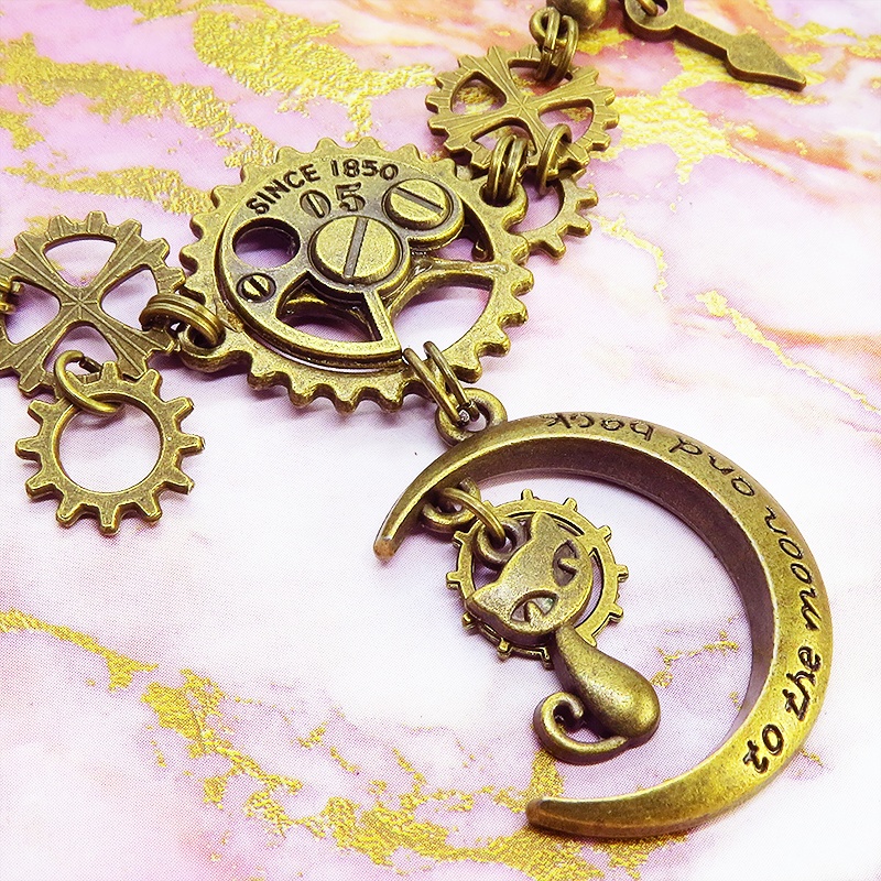 アンティークゴールド スチームパンク風 猫と三日月と歯車の多層構造ネックレスVer.01 長さ調整可 アジャスター付
