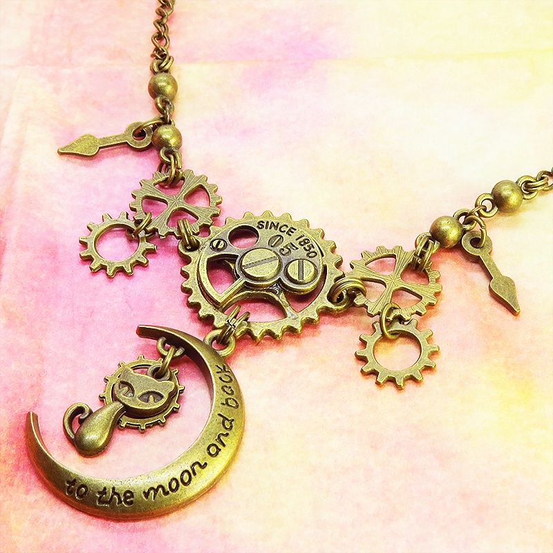 アンティークゴールド スチームパンク風 猫と三日月と歯車の多層構造ネックレスVer.01 長さ調整可 アジャスター付