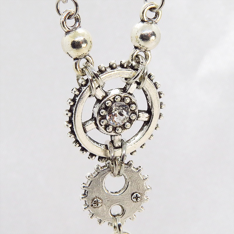 アンティークシルバー 猫と三日月と歯車のスチームパンク風ネックレス スワロフスキー 長さ調整可