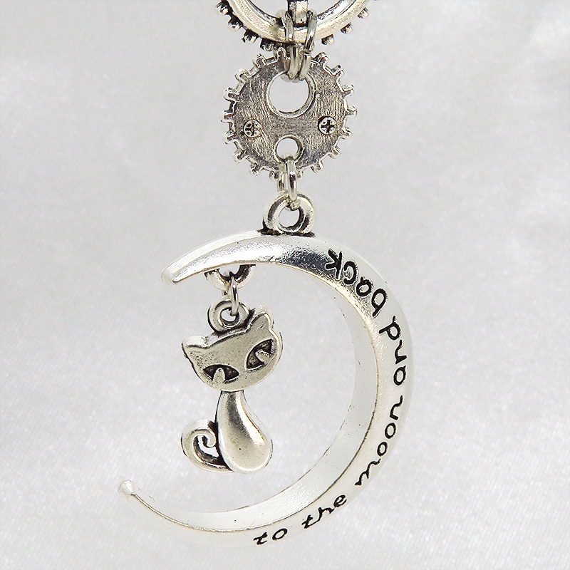 アンティークシルバー 猫と三日月と歯車のスチームパンク風ネックレス スワロフスキー 長さ調整可