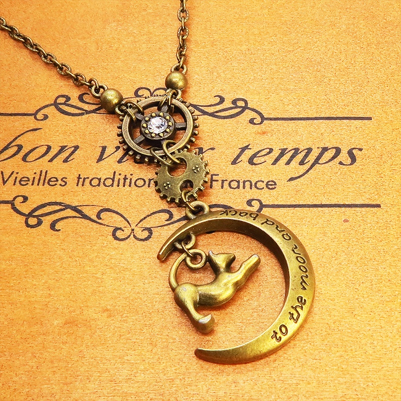 アンティークゴールド のび猫と三日月と歯車のスチームパンク風ネックレス スワロフスキー 長さ調整可