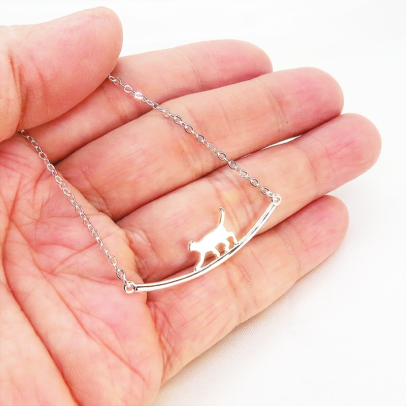 【再販】シルバー925 猫ネックレス 猫が歩くモチーフの大人可愛いネックレス アジャスター付