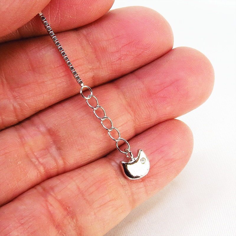 シルバー925 猫フェイスモチーフとキュービックジルコニアのビジューのブレスレット スワロフスキー