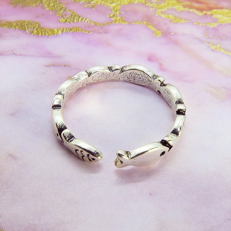 お魚モチーフが連なる可愛いリング シングル シルバー925コーティング オープンリング ピンキーリング 華奢