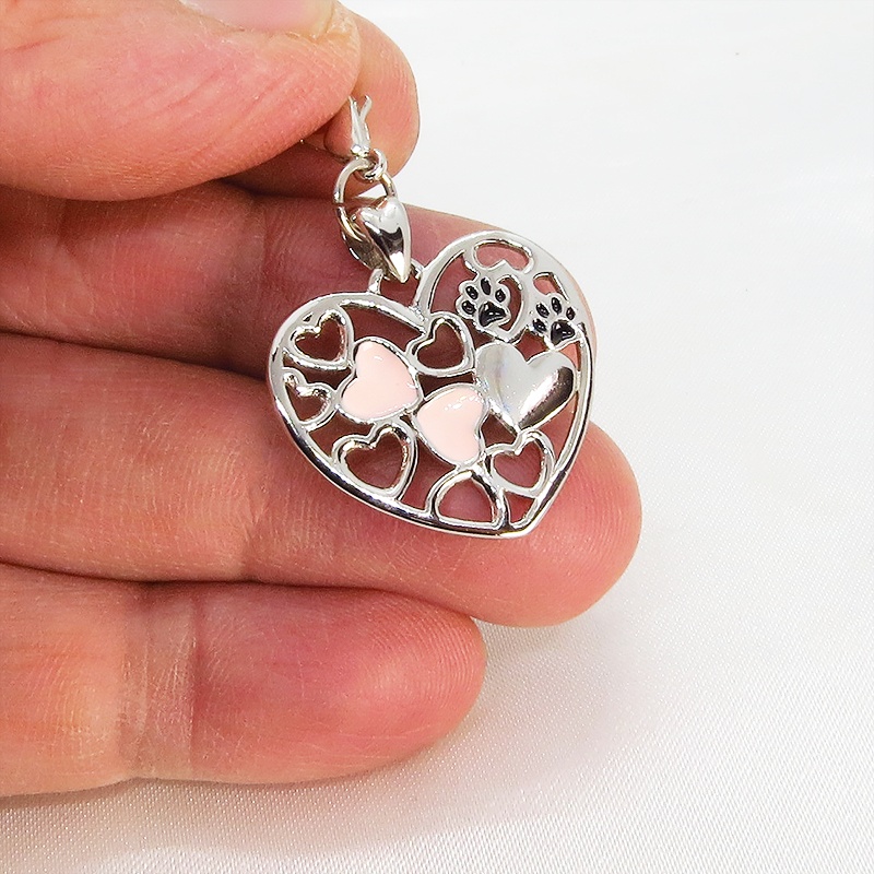マスクチャーム シルバー925 肉球がワンポイントのオープンハートが連なるチャーム キーホルダー