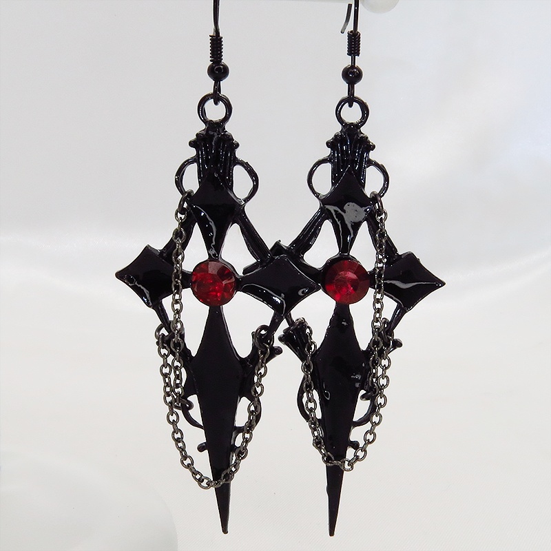 黒く輝く十字架のブラッククロスチェーンピアス ロザリオ ゴシック パンク ロック メタルブラック