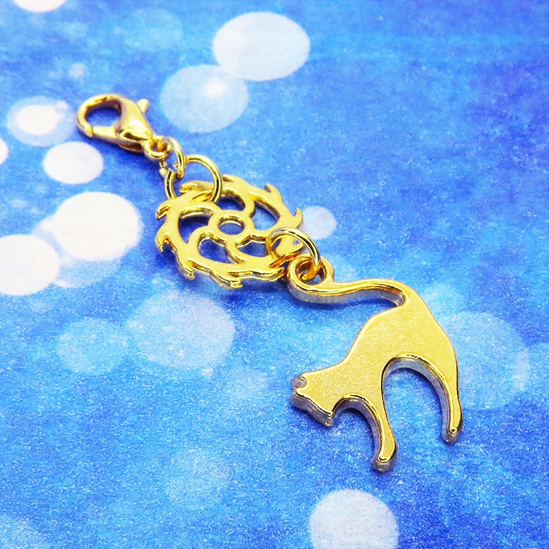 マスクチャーム チームパンク風 跳ね猫と歯車のシンプルなチャーム キーホルダー マットゴールド