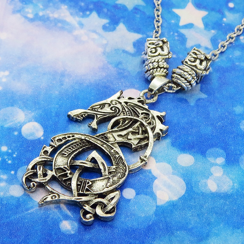アンティークシルバー ドラゴンモチーフのペンダントネックレス 模様刻みチェーン ゴシック パンク メタル 龍 長さ調整可
