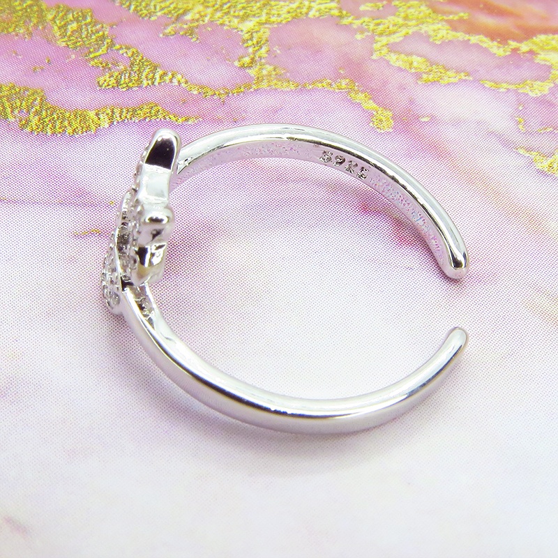 くるくる巻いた尻尾と猫耳モチーフのデザインリング シルバー925 キュービックジルコニア フリーサイズ