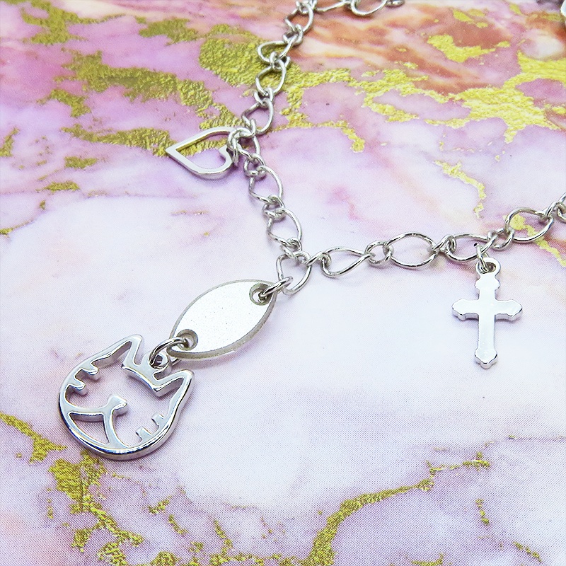 猫フェイスシルエットモチーフと大きめスワロフスキー(クリアカラー)のブレスレット シルバーカラー ロザリオ ハート