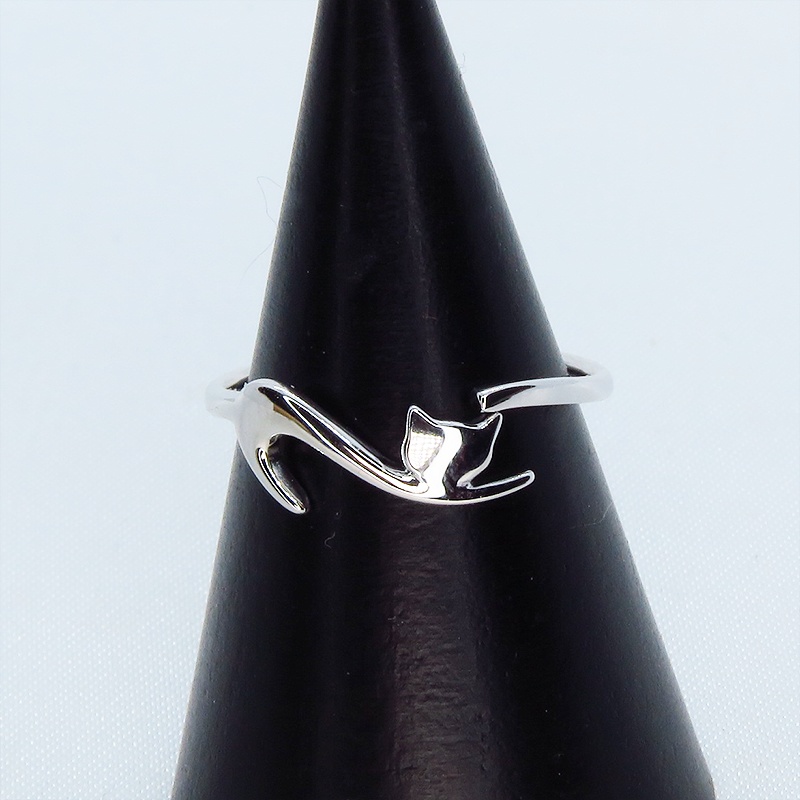 「再販×5」シルバー925 繊細で柔らかいラインの猫シルエットモチーフリング 指輪 フリーサイズ