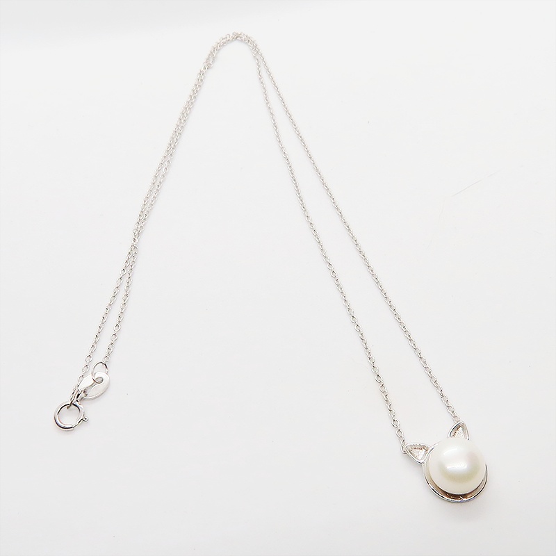 シルバー925 シンプルにさり気なく大人可愛い猫耳パールのネックレスとピアスのセット 淡水パール アジャスター追加可