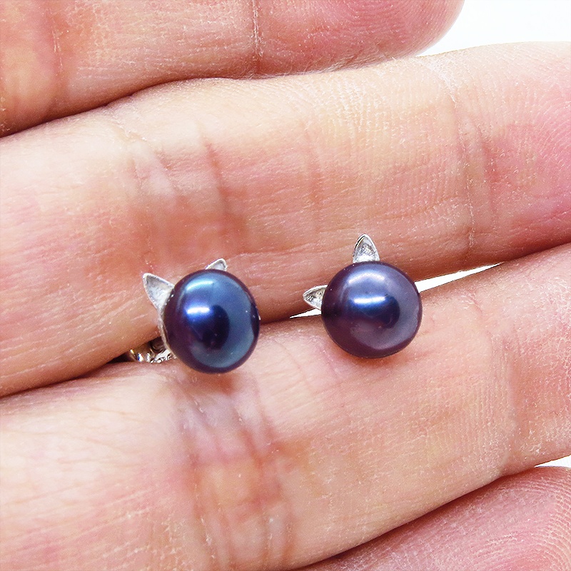 シルバー925 淡水パール(ピーコックブルー) シンプルにさり気なく大人可愛い猫耳パールのピアス スタッド ワンポイント