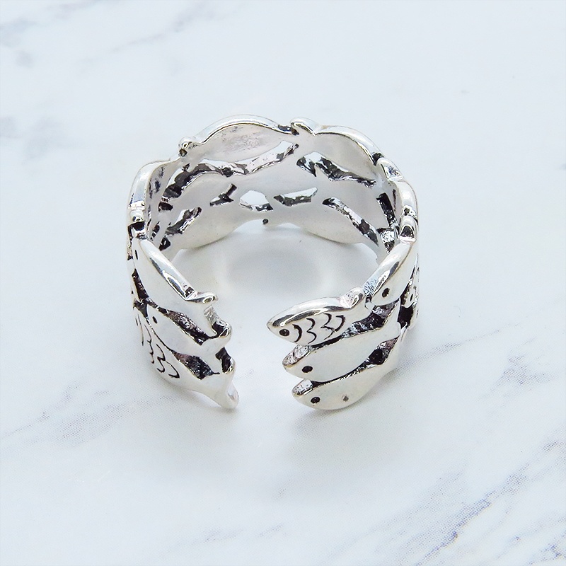 お魚モチーフが3連で連なる可愛いリング オープンリング シルバー925コーティング フリーサイズ