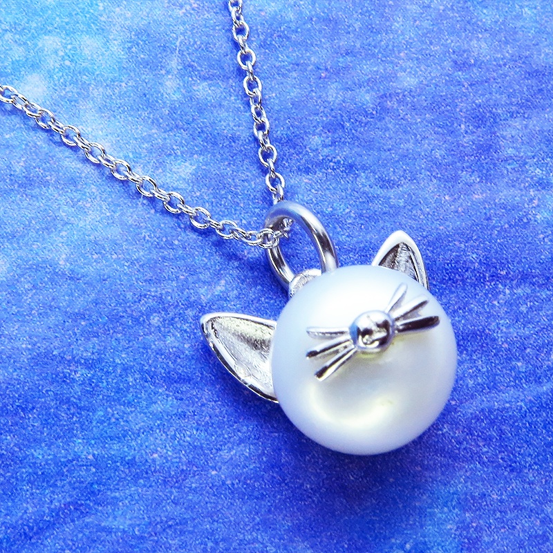 シルバー925 ひげつき猫耳パールのペンダント型ネックレス 淡水パール(ナチュラルホワイト)アジャスター可