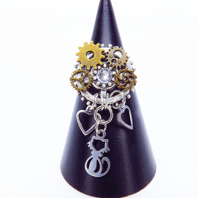 スチームパンク風 歯車と猫のコンパクトなフリーサイズリング スワロフスキー アンティークシルバー