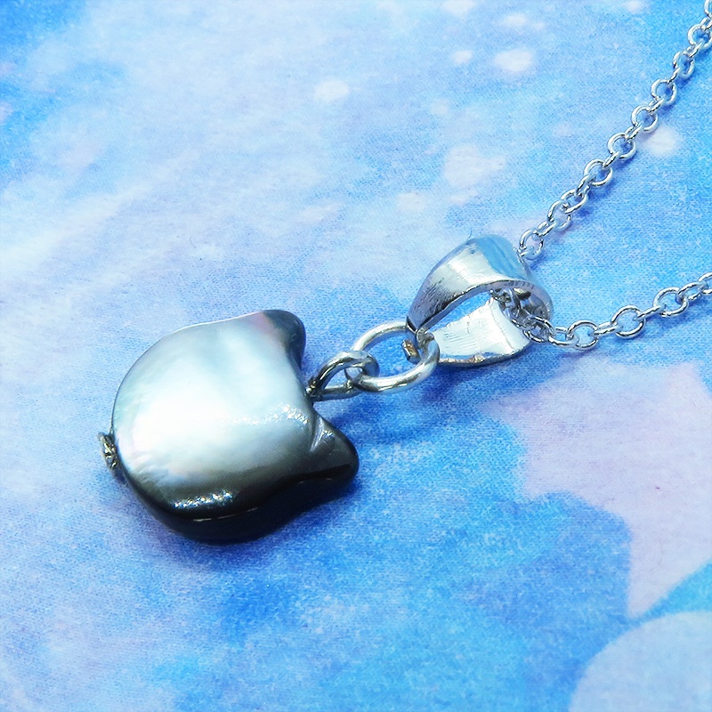 シルバー925 ブラックマザーオブパール 黒蝶貝(ブラックシェル)の猫モチーフネックレス