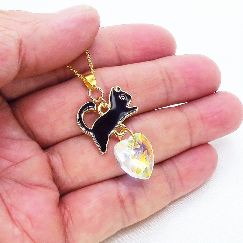 シルバー925 黒猫モチーフとスワロフスキー・クリスタルのネックレス 18Kゴールドプレイテッド