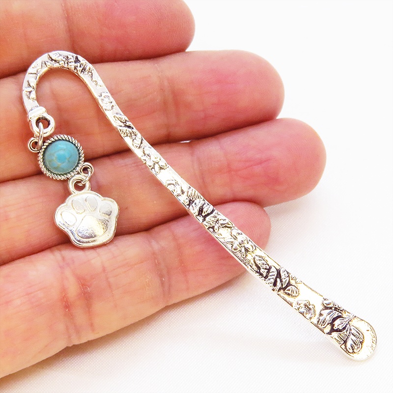 シルバーカラーの肉球とターコイズを組合せたブックマーカー 栞 しおり 花柄模様 猫 犬