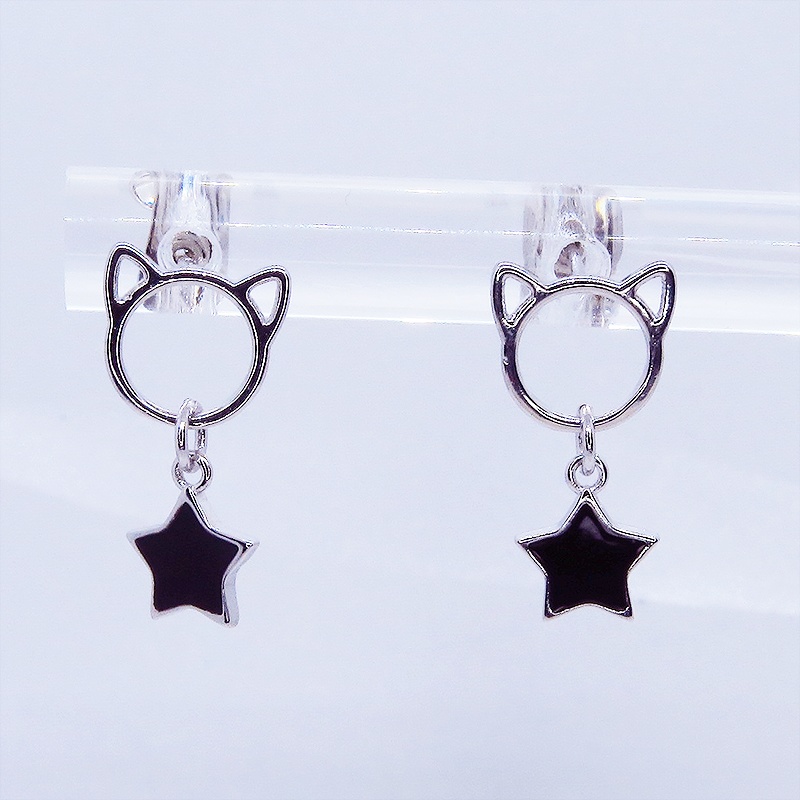 シルバー925 猫フェイスモチーフと星を組み合わせたスタッドピアス エナメル ポストピアス コンパクト