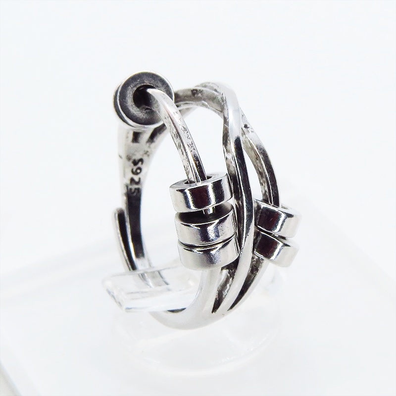 シルバー925 なめらかな曲線を描くパンクロック風メタルビーズ付きフリーサイズリング メタルビーズ可動