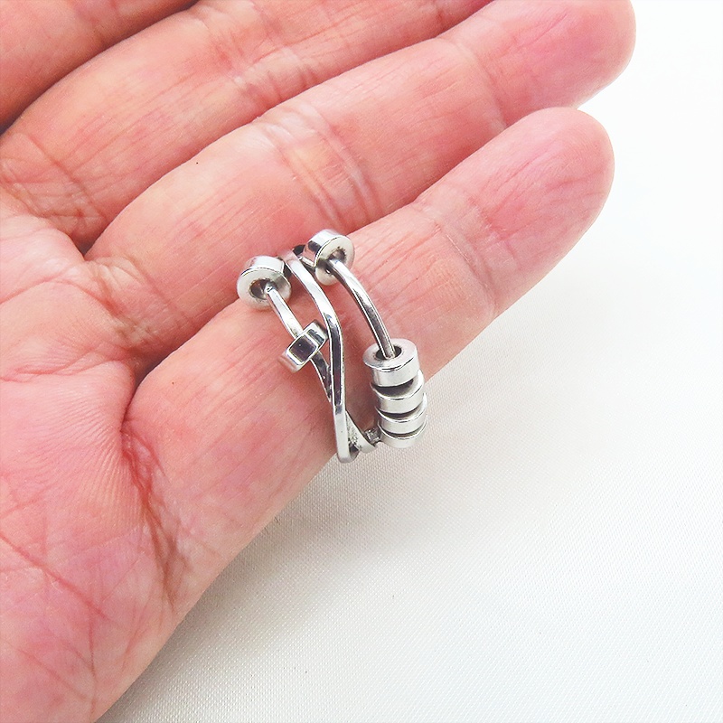 シルバー925 なめらかな曲線を描くパンクロック風メタルビーズ付きフリーサイズリング メタルビーズ可動