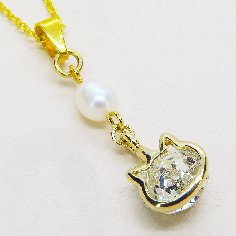 18Kゴールドプレート シルバー925 かわいい猫フレームのスワロフスキー(9色選択)と淡水パールの大人可愛いネックレス