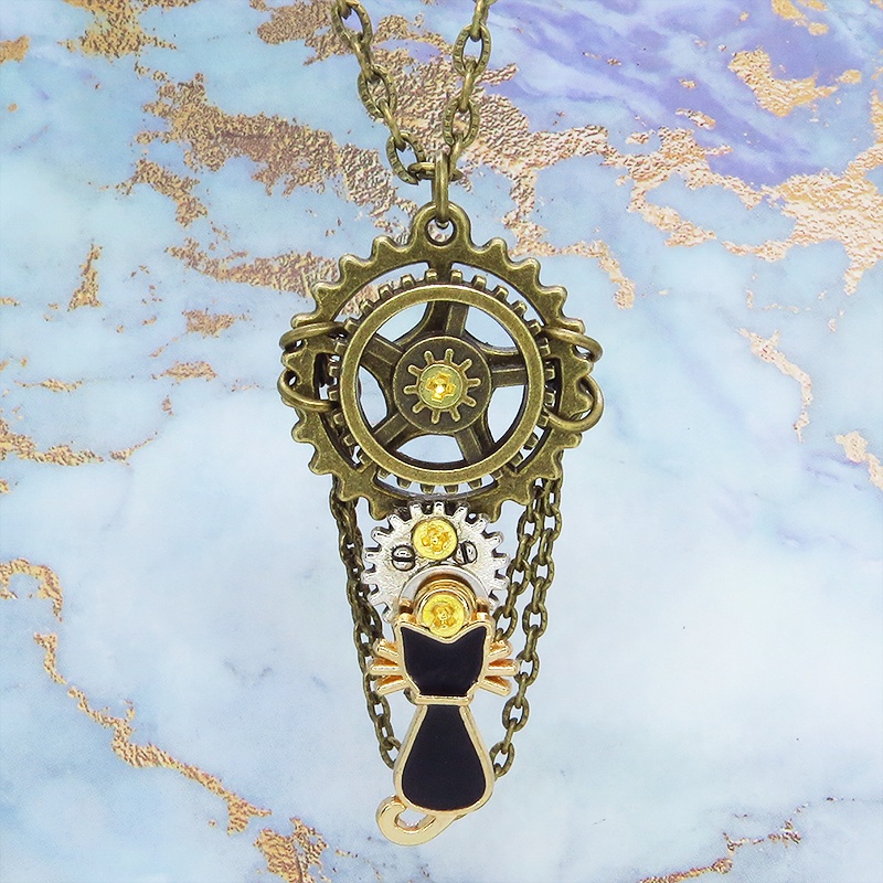 スチームパンク風 可動ギミックありの黒猫と歯車のネックレス 2連チェーン 模様付きチェーン レジン加工