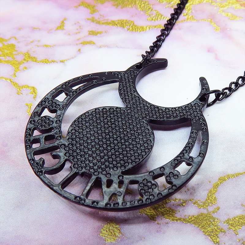 ゴシック調ブラックムーンロングネックレス 魔女 ウィッチ 三日月 トリプルムーン パンク ロック メンズ レディース