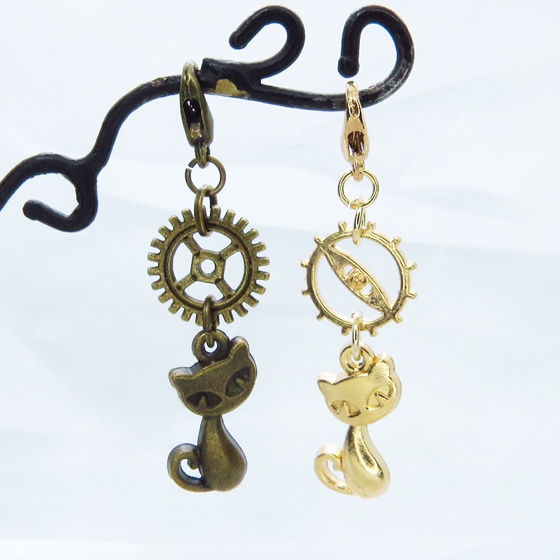 マスクチャーム 猫と歯車の可愛いチャーム 4種選択 スチームパンク風 シルバー ゴールド アンティーク マットゴールド
