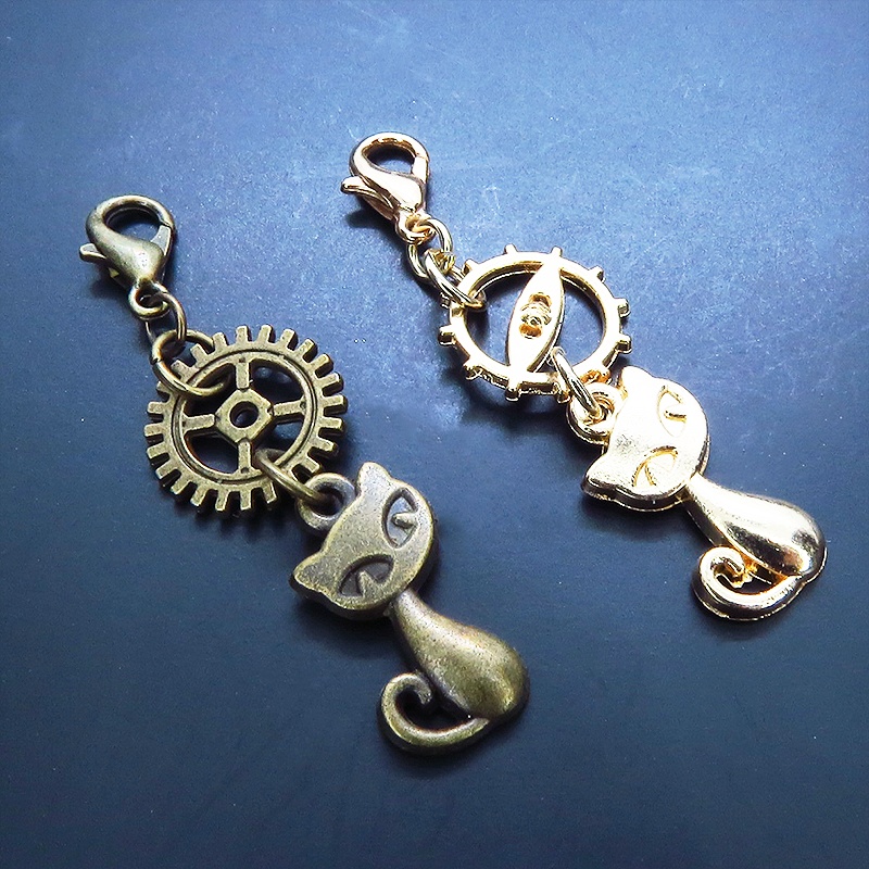マスクチャーム 猫と歯車の可愛いチャーム 4種選択 スチームパンク風 シルバー ゴールド アンティーク マットゴールド