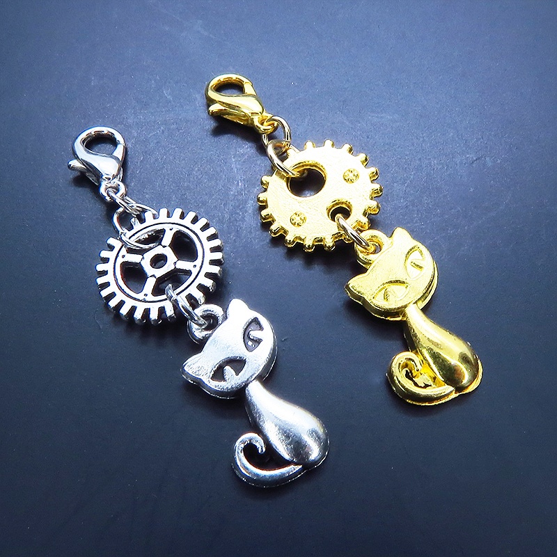 マスクチャーム 猫と歯車の可愛いチャーム 4種選択 スチームパンク風 シルバー ゴールド アンティーク マットゴールド