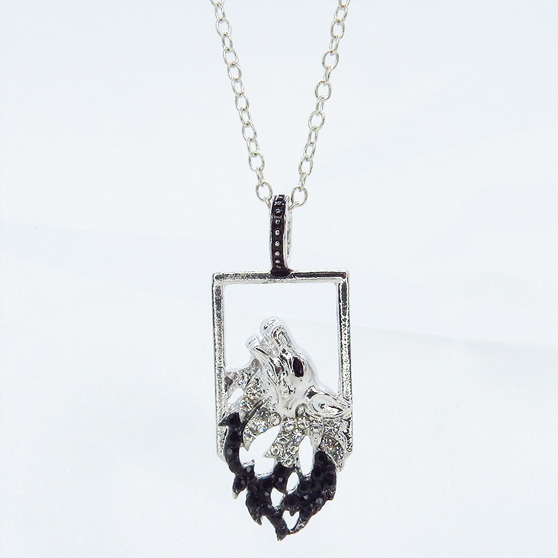 ウルフ(狼)ヘッド ネックレス パンク ロック シルバーカラー ビジュー ラインストーン 長さ調整可 アジャスター可