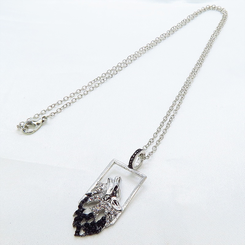 ウルフ(狼)ヘッド ネックレス パンク ロック シルバーカラー ビジュー ラインストーン 長さ調整可 アジャスター可