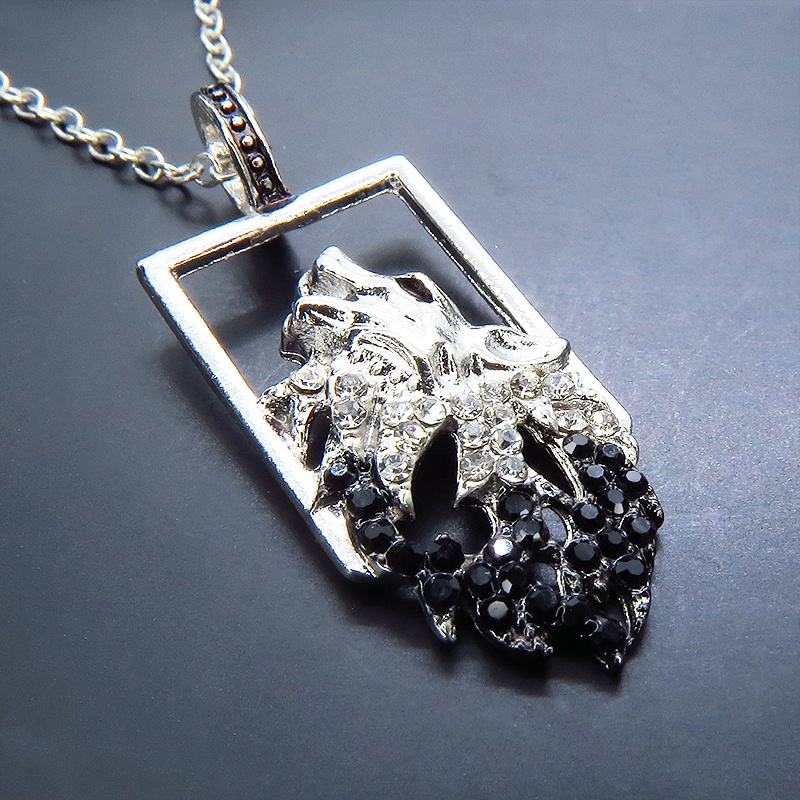 ウルフ(狼)ヘッド ネックレス パンク ロック シルバーカラー ビジュー ラインストーン 長さ調整可 アジャスター可