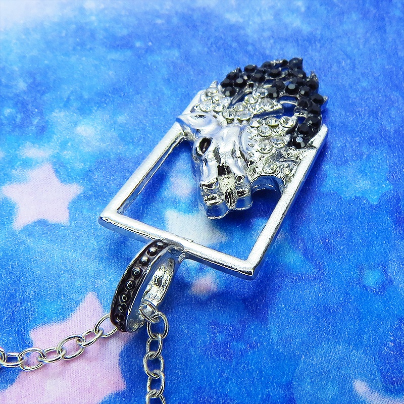 ウルフ(狼)ヘッド ネックレス パンク ロック シルバーカラー ビジュー ラインストーン 長さ調整可 アジャスター可