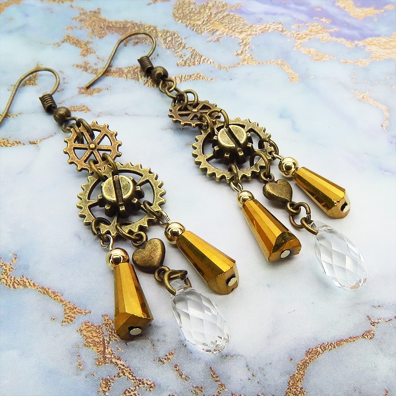 スチームパンク風 アンティークゴールド メタルタッセルピアス ガラス ラインストーン 歯車 ハート サージカル可