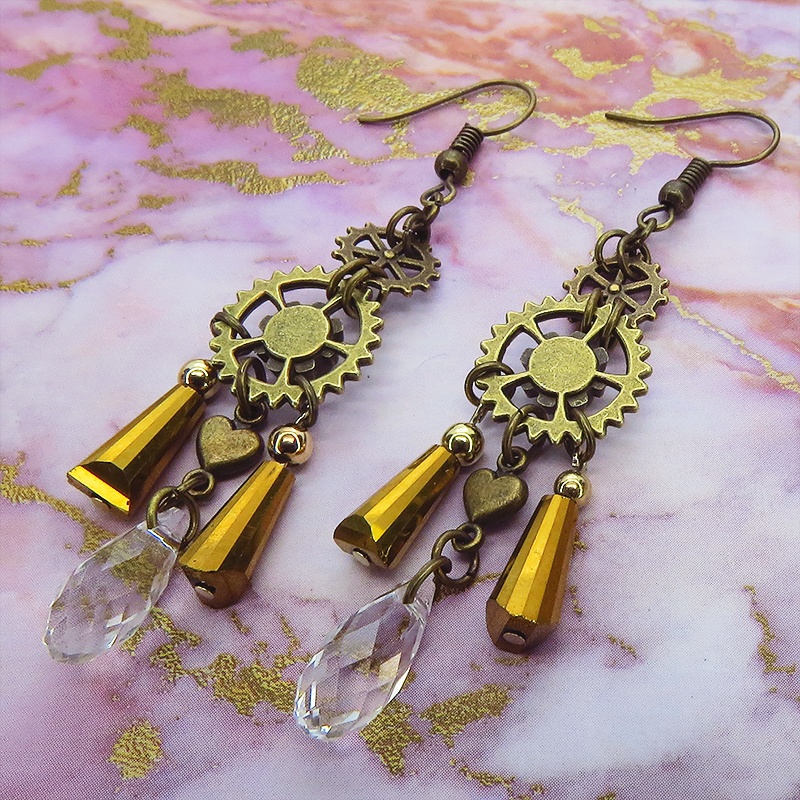 スチームパンク風 アンティークゴールド メタルタッセルピアス ガラス ラインストーン 歯車 ハート サージカル可