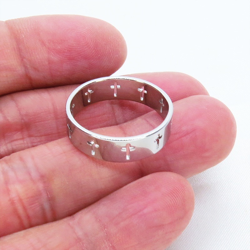 ステンレス製 ロザリオ(十字架)が浮き上がるスマートなリング 指輪 シルバーカラー クロス 19号