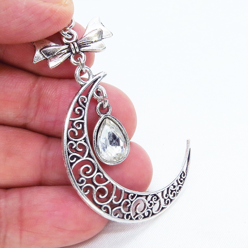 透かしアラベスク調の模様のある三日月とティアドロップのキーホルダー バッグチャーム リボン ガラス