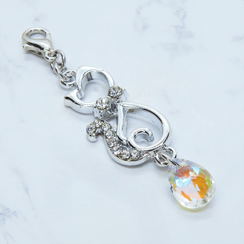 マスクチャーム ラインストーン入り猫モチーフとティアドロップクリスタル(クリスタルシャイナー)チャーム キーホルダー