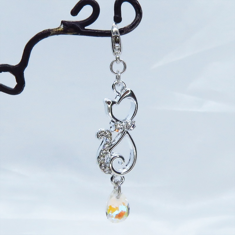 マスクチャーム ラインストーン入り猫モチーフとティアドロップクリスタル(クリスタルシャイナー)チャーム キーホルダー