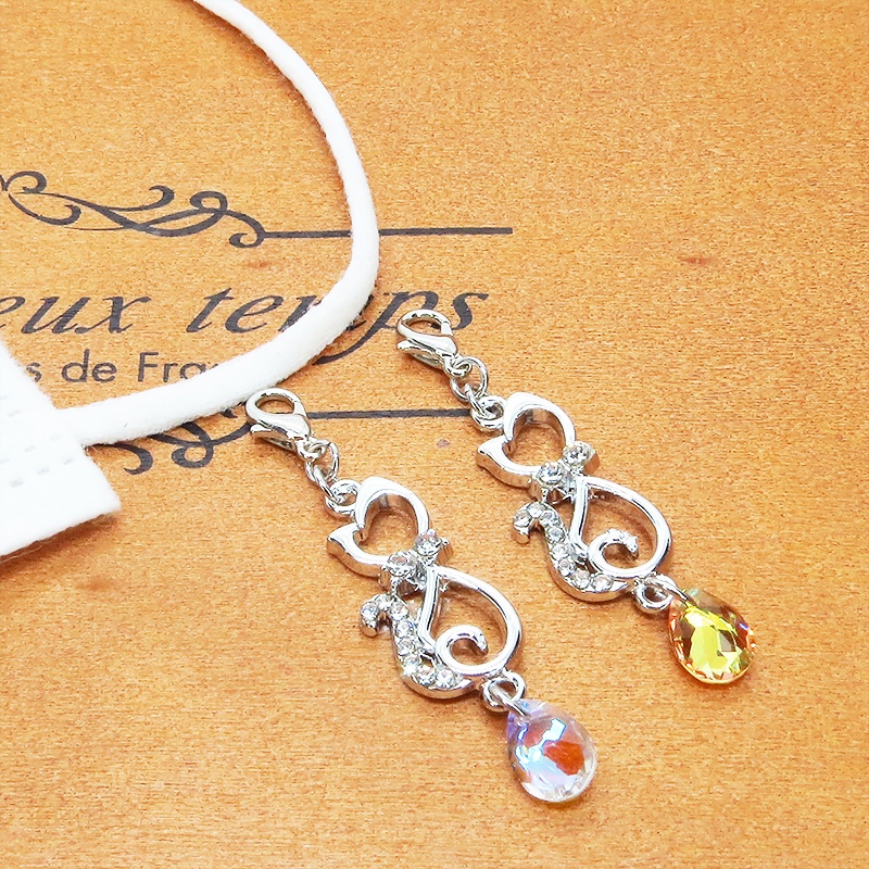 マスクチャーム ラインストーン入り猫モチーフとティアドロップクリスタル(クリスタルサン)チャーム キーホルダー