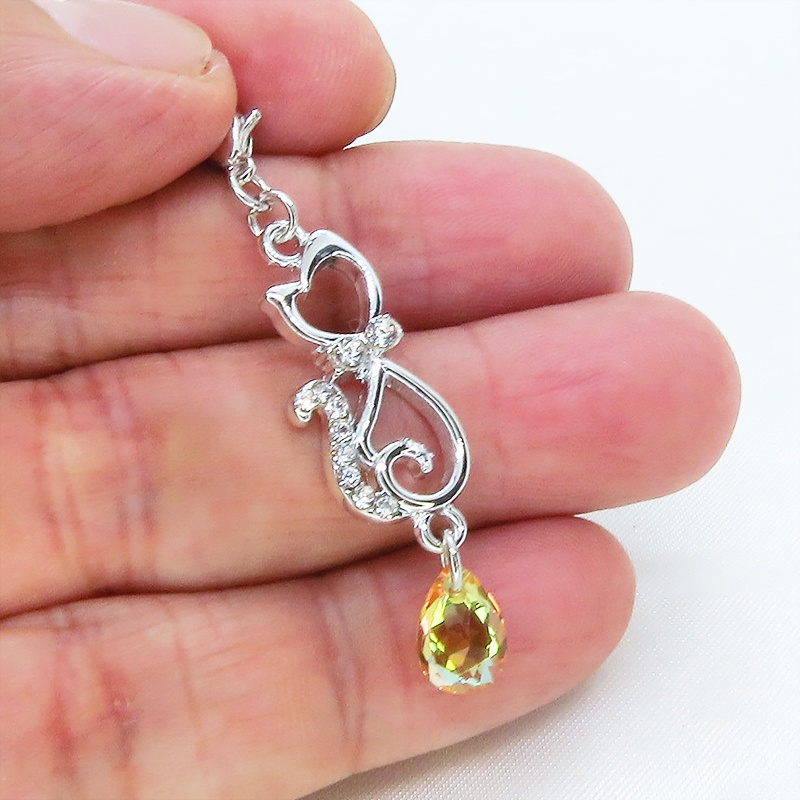 マスクチャーム ラインストーン入り猫モチーフとティアドロップクリスタル(クリスタルサン)チャーム キーホルダー