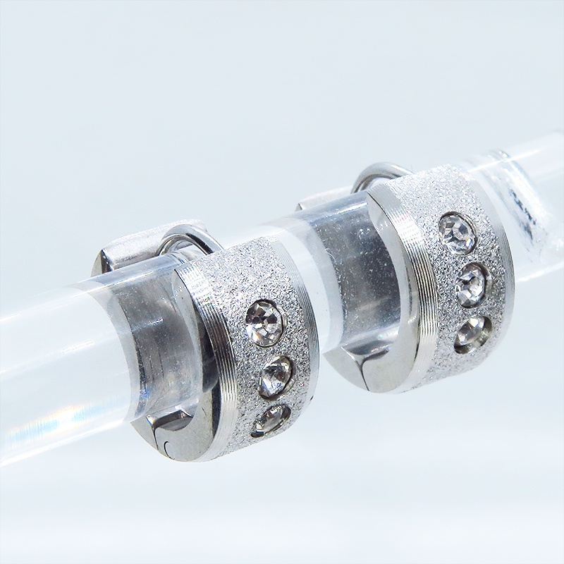 シルバーカラー サージカルステンレス フープピアス リングピアス クリスタルガラス メンズ レディース