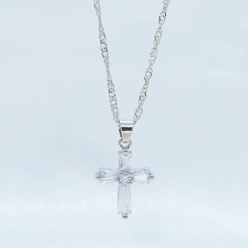 クリアガラスのコンパクトなロザリオチャームのネックレス スクリューチェーン アジャスター追加可