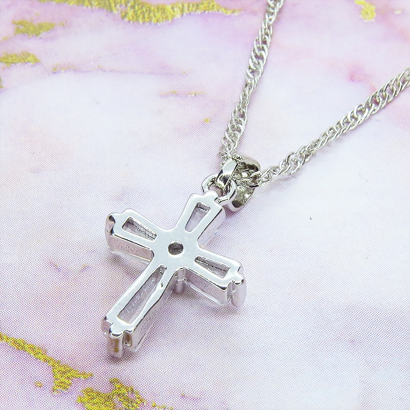 クリアガラスのコンパクトなロザリオチャームのネックレス スクリューチェーン アジャスター追加可